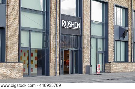 Confectionery Chocolate Factory Roshen In Kiev. Emblem Of The Roshen Company. Business Owned By Form