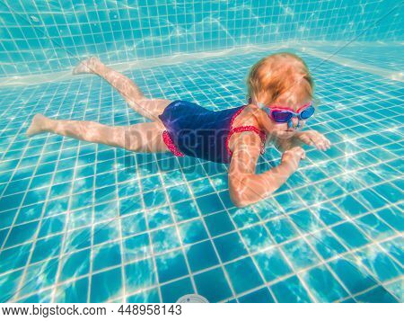Little Girl Water Park Image & Photo (Free Trial) | Bigstock