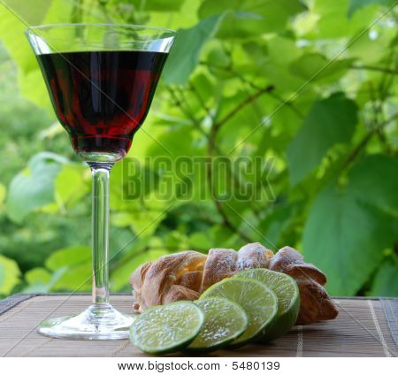 Bicchiere di vino rosso