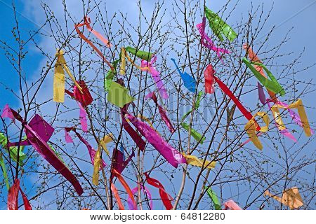 Easter maypole