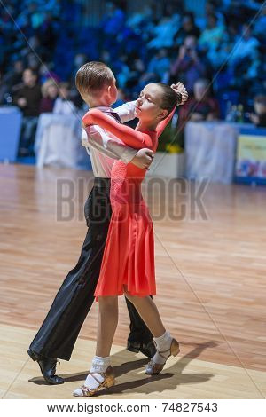 Minsk-belarus, October 19, 2014: Unidentified Dance Couple Performs Juvenile European Standard Progr