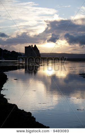Lochranza slot ved solnedgang