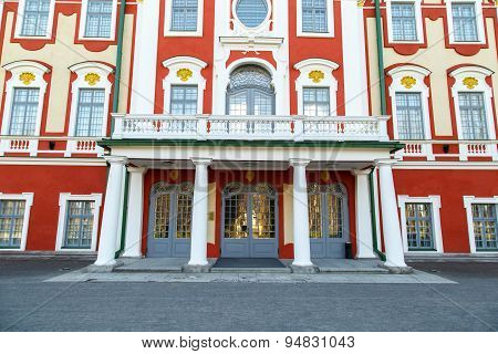 Kadriorg Palace