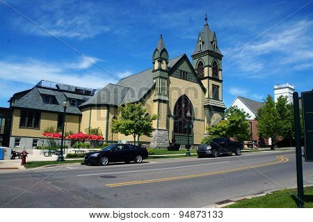 Crooked Tree Arts Center