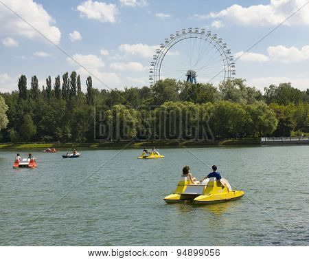 People Rest In Park Izmaylovsky