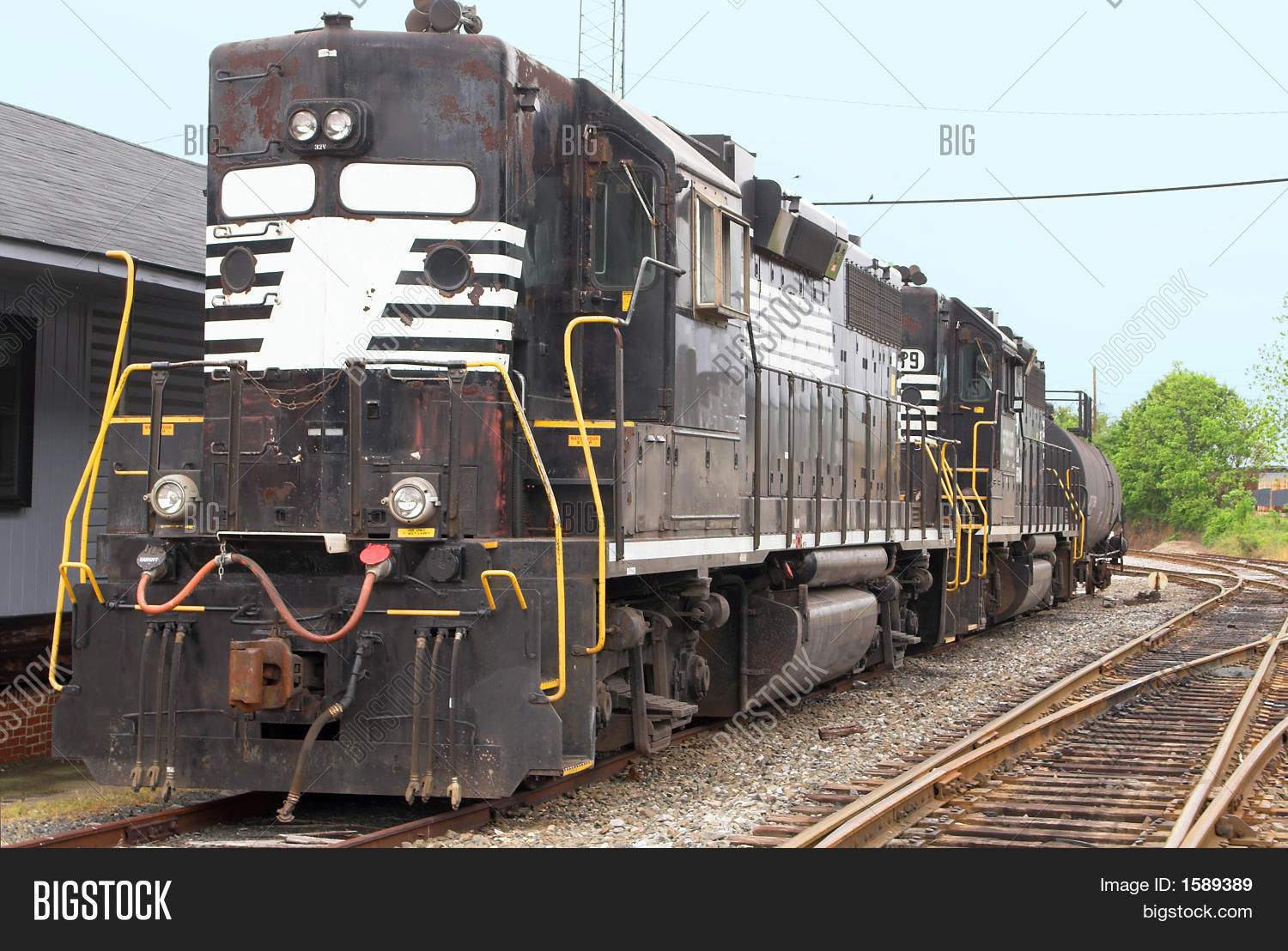 Diesel Engine Train Image & Photo (Free Trial) Bigstock