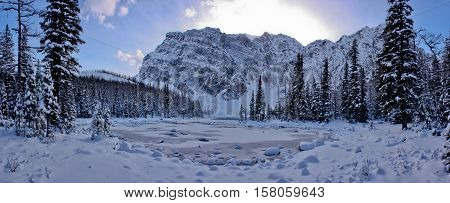 Panoramatic view of Anita Lake, Kotenay NP, Canada