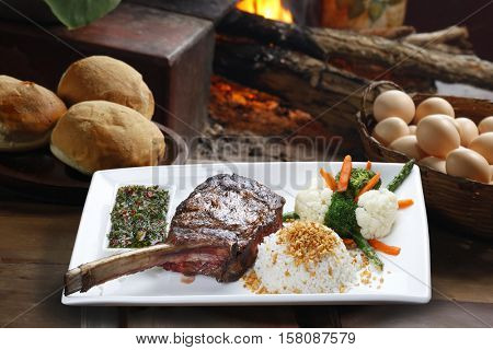 Prime rib with fries and salad