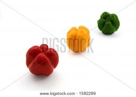 Poivrons rouge jaune et vert