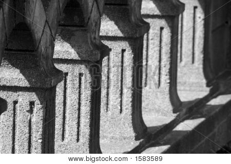 Piliers de mur de roche