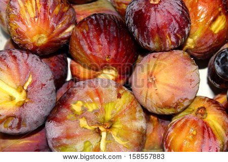many fresh bio figs freshly picked purple