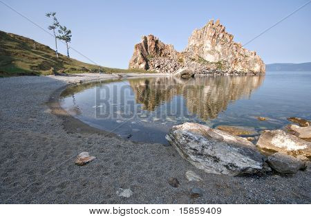 Cape Burkhan, ostrově Olkhon, jezero Bajkal. Burjatsku. Rusko.