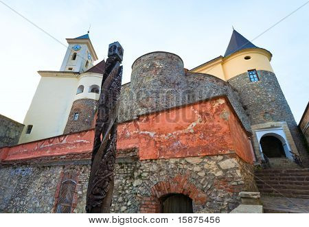 Widok na zamek Mukaczewie (Ukraina)