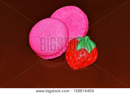 chocolate strawberry cake with macaroons and sugarpaste