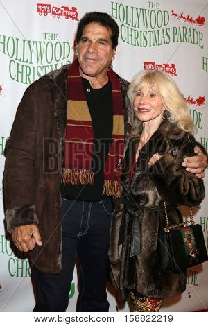 LOS ANGELES - NOV 27:  Lou Ferrigno, Carla Ferrigno at the 85th Annual Hollywood Christmas Parade at Hollywood Boulevard on November 27, 2016 in Los Angeles, CA