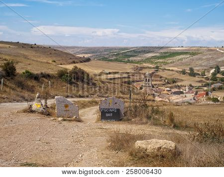 Arriving To A Classic Pilgrim Village Tucked Down In A Small Valley Of The Meseta - Hontanas, Castil