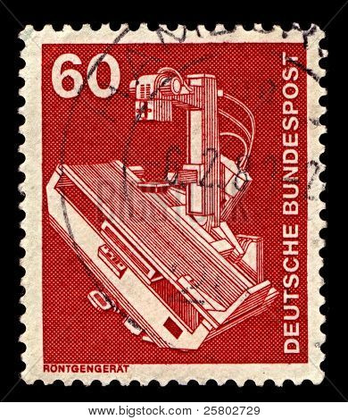 Tyskland-CIRCA 1978:A stempel trykt i Tyskland viser billede af X-ray generator er en enhed, der bruges til at gen