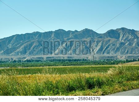 Naryn River Valley, Naryn Region, Tian Shan Mountains In Kyrgyzstan, Central Asia,