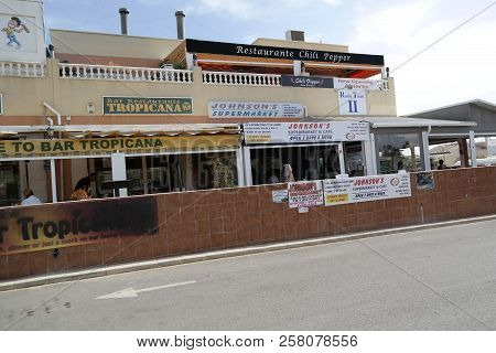 Playa Flamenca, Spain - 13 Sept 2018 :  Citrus Center Shops, Bars And Restaurants