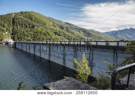 Bicaz, Neamt, Romania - August 09, 2018:  A View Of Bicaz Dam On August 09, 2018 In Bicaz.