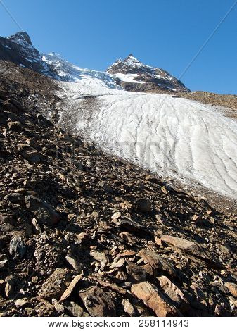 Beautiful Glacier Hike And Clim To Weisskugel Mountain