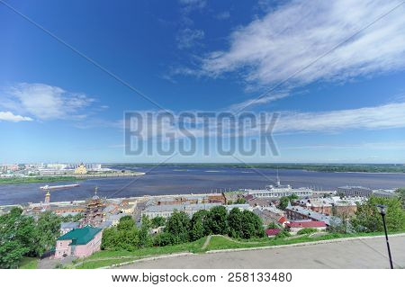Nizhny Novgorod, Russia. - June 21.2018. View From The High Bank Of The Oka To Strelka Crossing The 