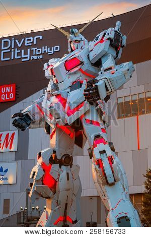 Tokyo, Japan - April 20 2018: Full-size Mobile Suit  Rx-0 Unicorn Gundam Replica From The Mobile Sui