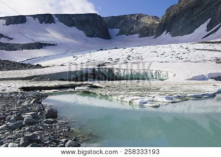 On The Igan Glacier. The Polar Urals. Yamalo-nenets District, Russia