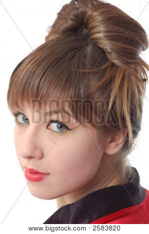 Porträt des attraktiven Mädchens aka geisha