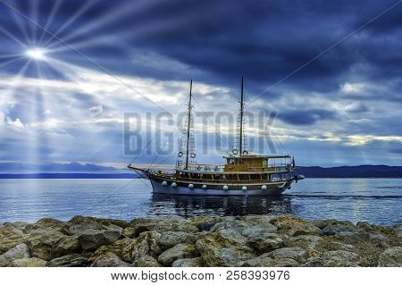 Brela, Dalmatia, Croatia - October 23: Picture Of Adriatic Sea With Floating Ship On October 23, 201