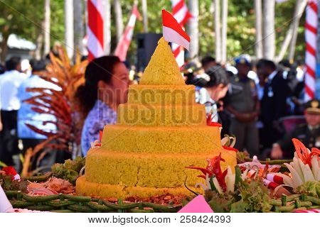 Tumpeng Use For Importan Ceremony In Indonesia