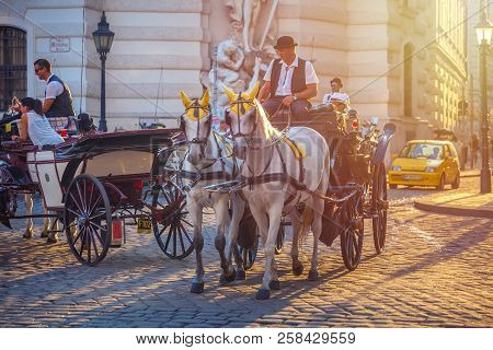 Vienna, Austria - 19.08.2018: Horse-drawn Carriage Or Fiaker, Popular Tourist Attraction, On Michael