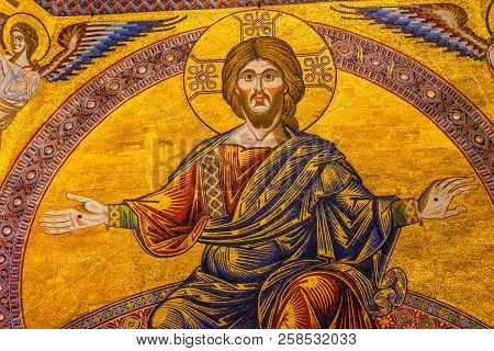 Florence, Italy - September 23, 2017 Jesus Christ Biblical Stories Mosaic Dome Bapistry Saint John D