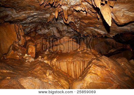 ฝรั่งเศสใน Grotte เดอลา Deveze