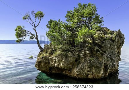 Kamen Brela - Tiny Famous Island In Brela, Makarska Riviera, Dalmatia, Croatia