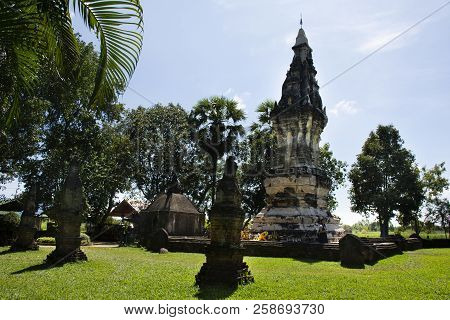 Thai Woman Travel Visit And Respect Praying Chedi Or Stupa Phra That Kong Khao Noi In Yasothon, Thai