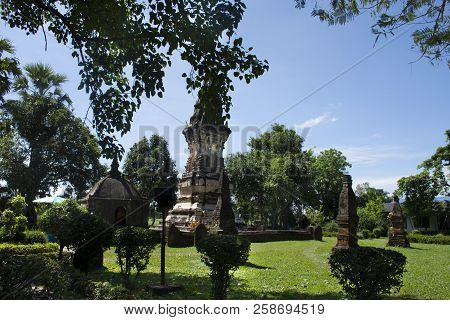 Chedi Or Stupa Phra That Kong Khao Noi In Yasothon, Thailand