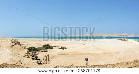 Mahmya Island In Egypt, Without People, Dunes