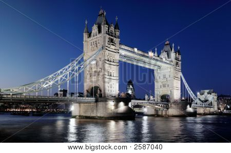 Puente de la torre