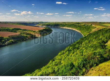Sunset Over The Dniester River. Evening In The National Nature Park Podolskie Tovtry