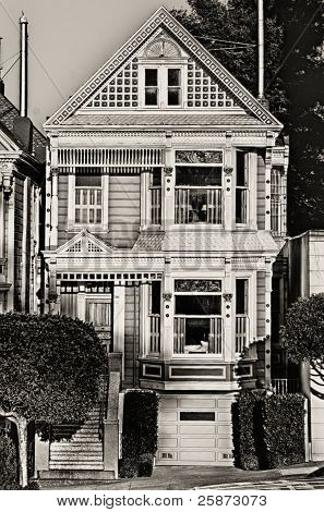 Alamo Square Victoria ev