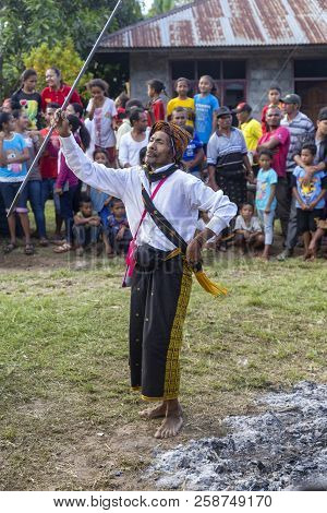 Bajawa, Indonesia - May 19: An Unidentified Man Performs In Between Boxing Matches Near  Bajawa In E