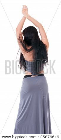 从背晚礼服视图中的女人