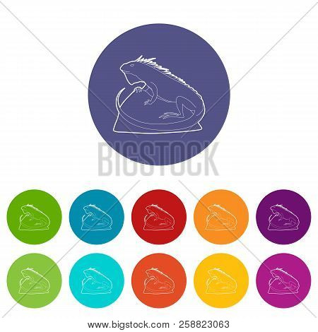 Varan Icon. Outline Illustration Of Varan Icon For Web