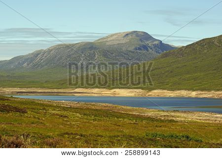 Loch Glascarnoch, A Reservoir 7km Long, Is About Halfway Between Ullapool And Inverness.