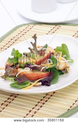 Grillet Apple salat