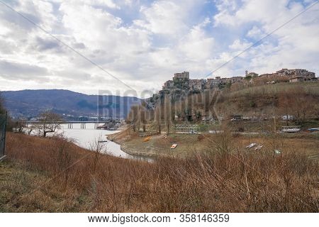 Picturesque Landscape On Lake Turano With Castel Di Tora