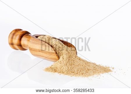 Lepidium Meyenii - Maca Aphrodisiac Powder In Wooden Spoon