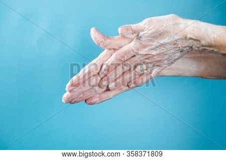 wash hands for at least twenty seconds coronavirus