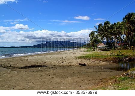Fantastic Beach: Wonderful Day At The Beach On Fiji / Yasawa Islands - Beautiful Scenery With Wonder
